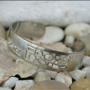 Vintage bangle bracelet cuff wide carved TS Modern Design Deco Jewelry